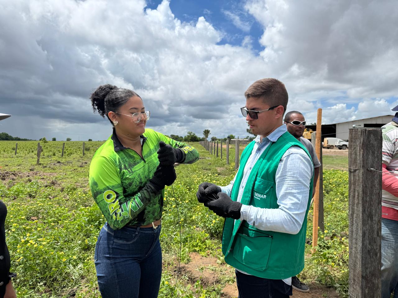 4b8b7fc1 d554 4873 b694 719c7ed3ffb0