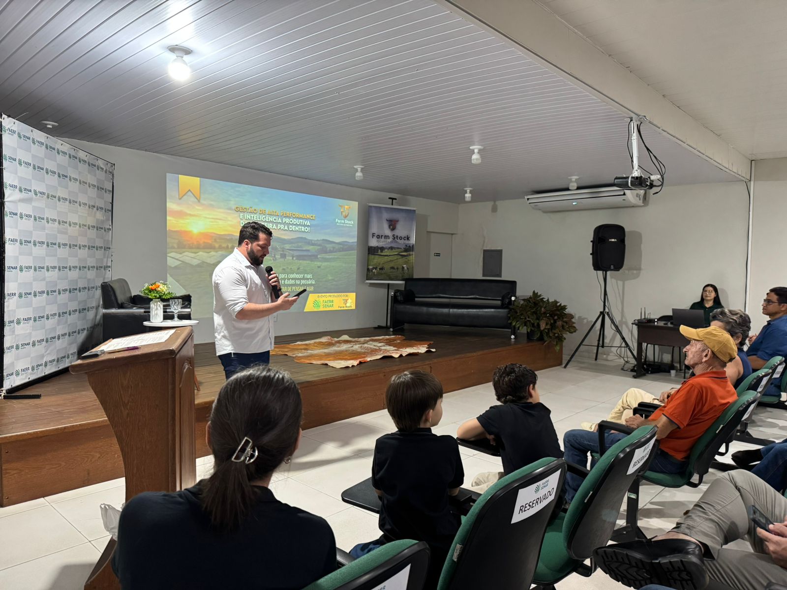 4f23bd36 70a9 491e 9592 7ca7e859cca0