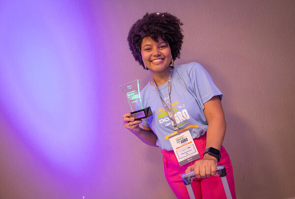 53391218528 473021f91c c